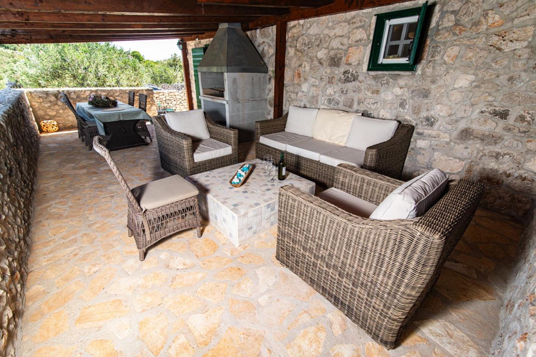 Private Cottage In Olive Grove With Heated Pool Vinišće Exterior foto