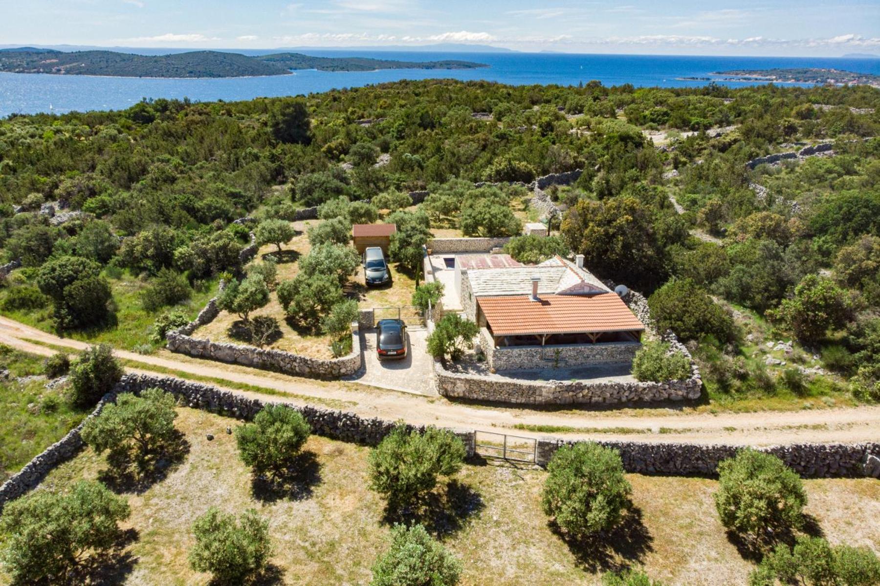Private Cottage In Olive Grove With Heated Pool Vinišće Exterior foto